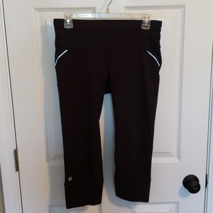 Athleta Capri Leggings